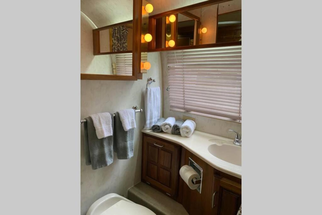Beautiful Airstream, Beaufort Sc-Enjoy The Journey 外观 照片